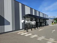 SUPERBES LOCAUX COMMERCIAUX (3)