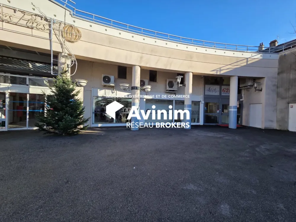 À VENDRE MURS & FONDS - OYONNAX - GRENETTE (5)webp