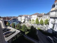 MURS & FONDS – 800 M² – CENTRE D’OYONNwebp