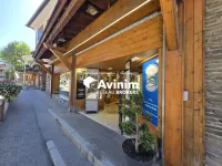 DROIT AU BAIL À CÉDER – EMPLACEMENT STRATÉGIQUE AU COEUR DE LA CLUSAZwebp