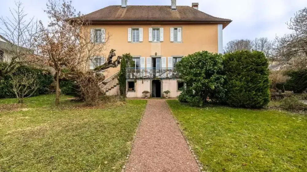 Maison 7 chambres  •  312 m² - Sciez (74140)